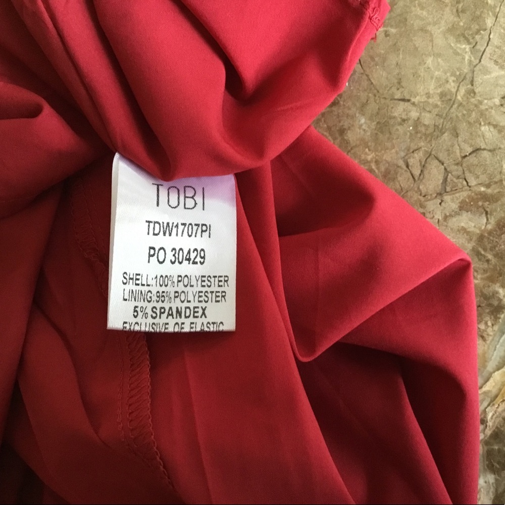 TOBI OFF SHOULDER DRESS - Picture 7 of 8